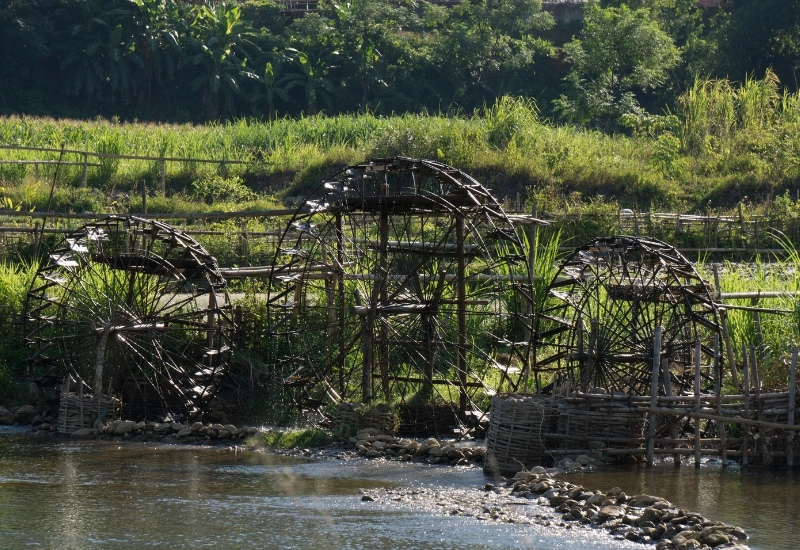 Pu Luong waterwheel